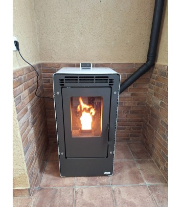 ESTUFA DE PELETS ECOFOREST MODELO NETFLAME 7 KW 